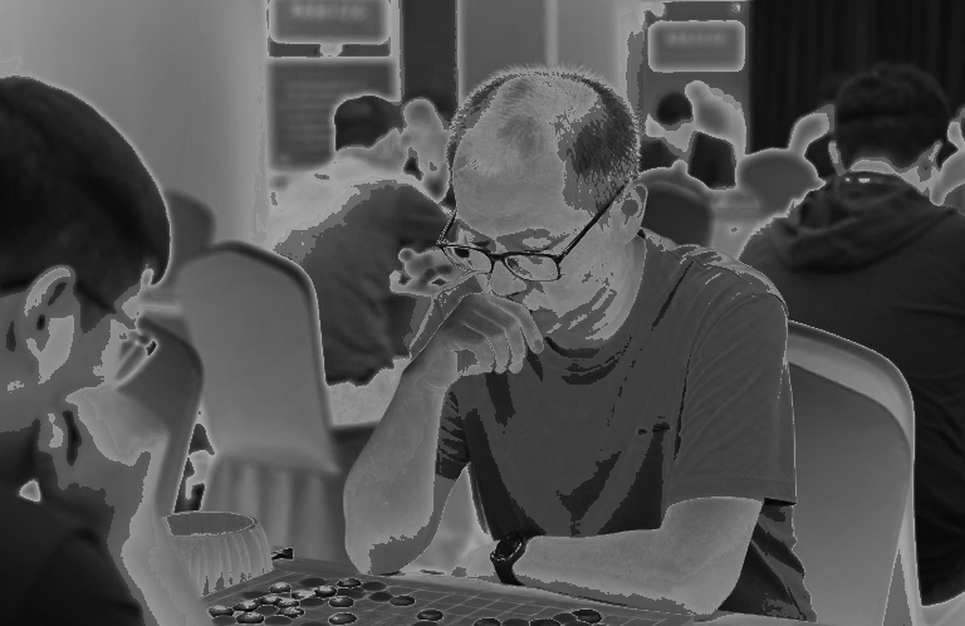 GCL 2026: Nepomniachtchi dồn ép Carlsen rồi vượt Sindarov trên đồng hồ, Ganges bước vào nhóm đầu